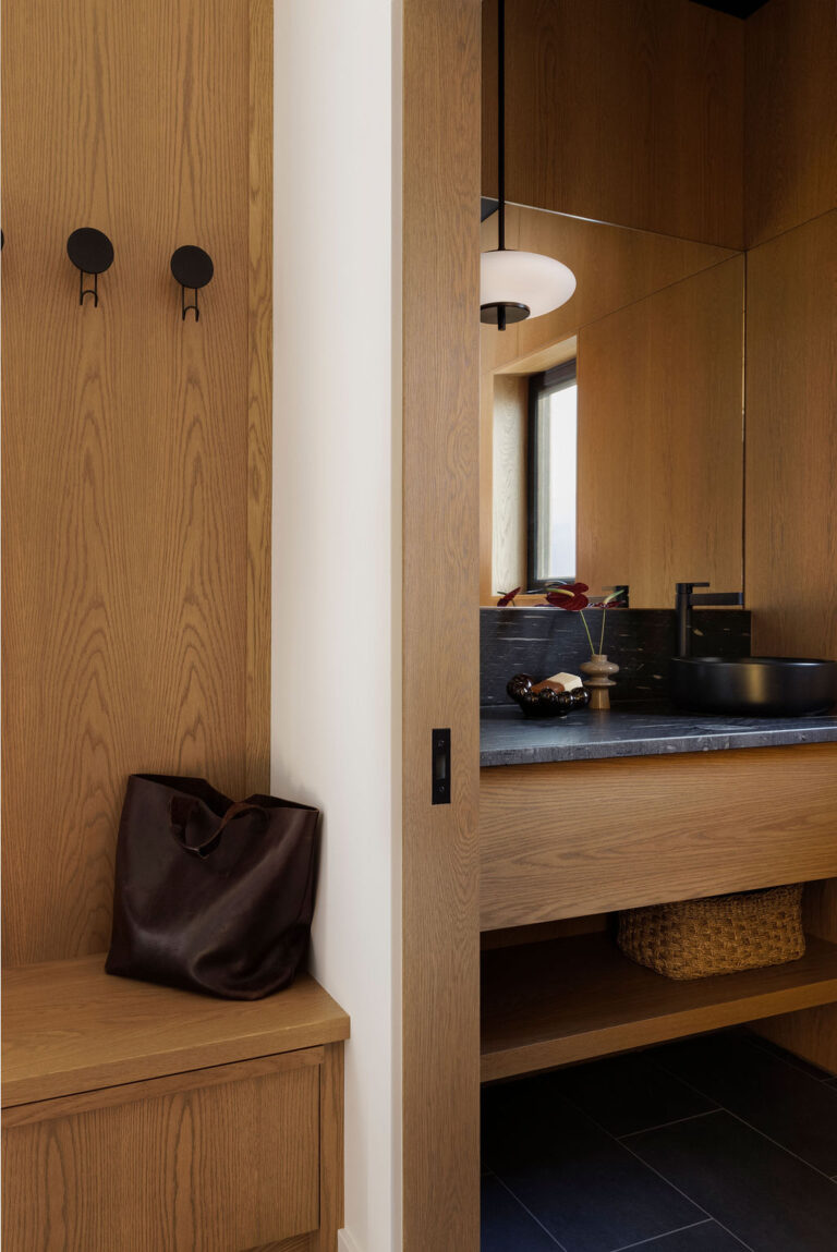 Inside a Minimalist “Japandi” Retreat in the Kootenays - Western Living ...
