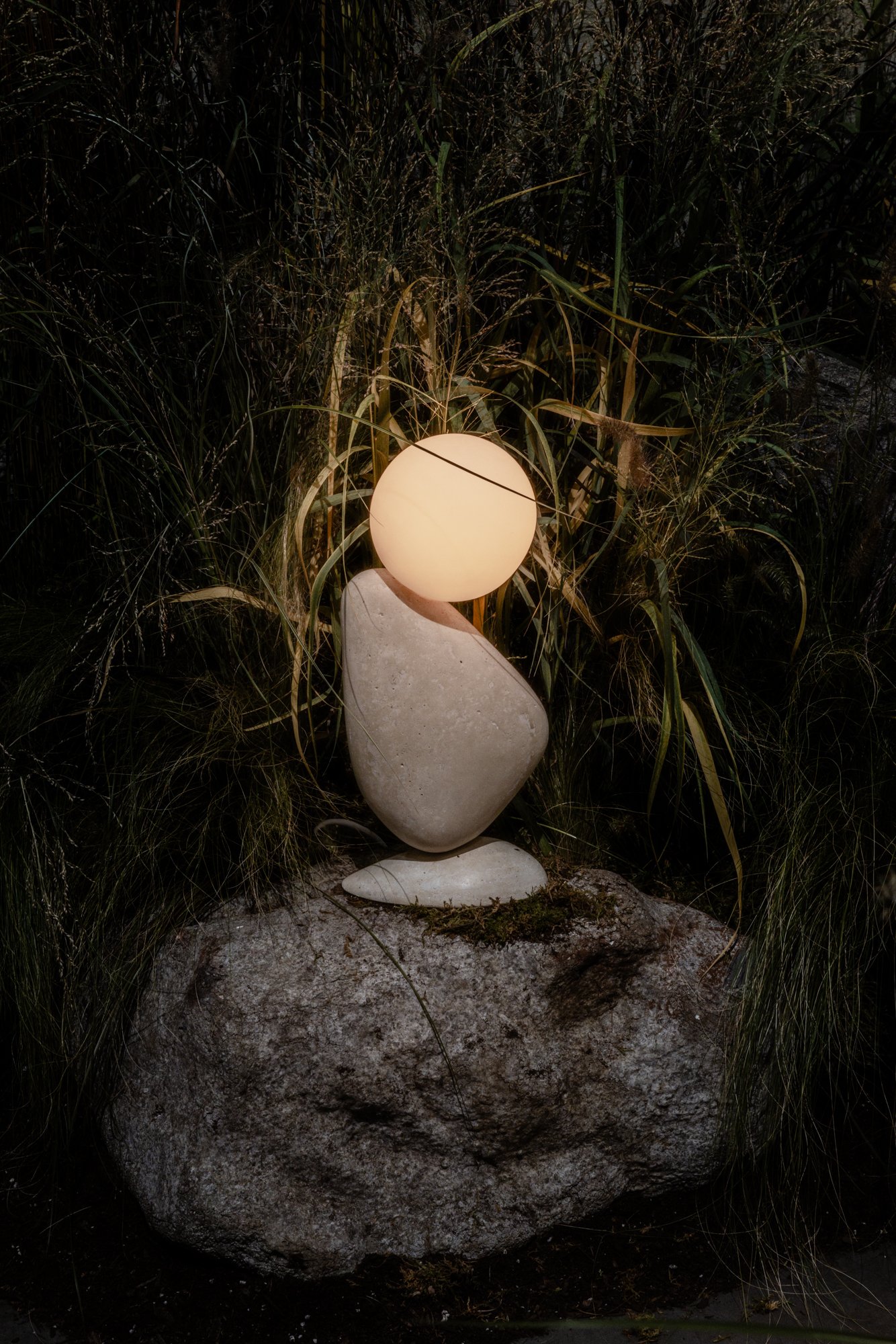 Ben lamp by Matthew McCormick Studio, Vancouver