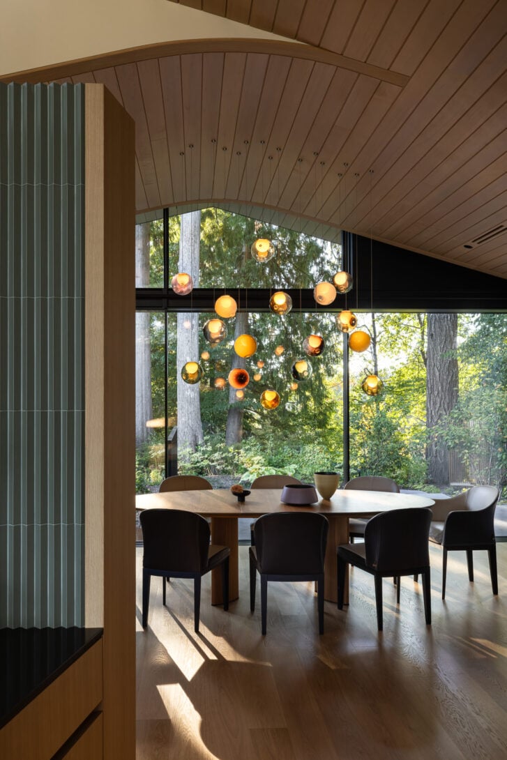 Residence SC19 Dining by BattersbyHowat Architects