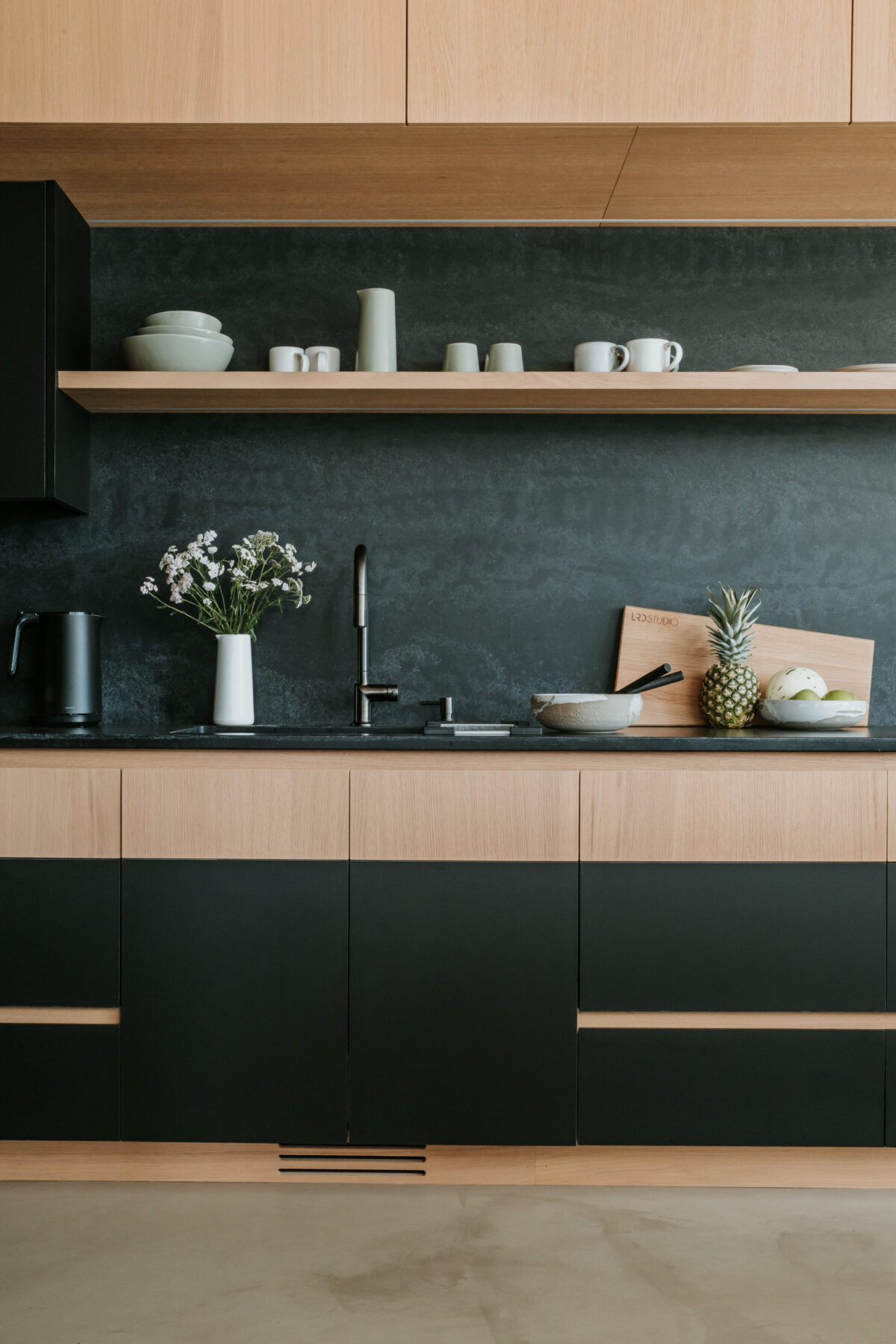 WL Design 25 Winners 2026: Mountain Modern (Sunstone Kitchen)
