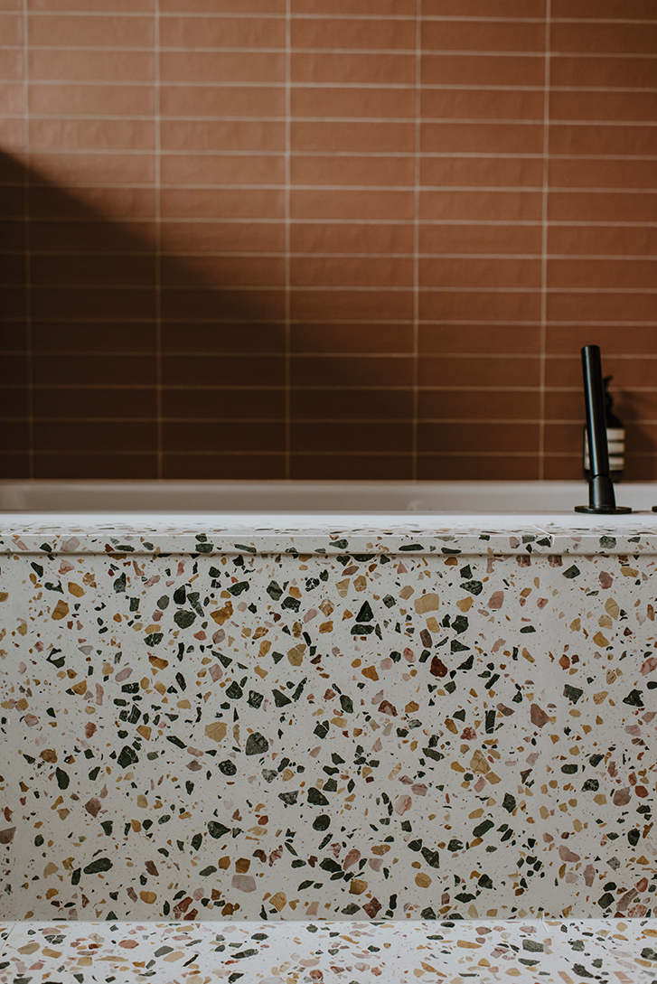 Terrazzo tile on the tub surround detail