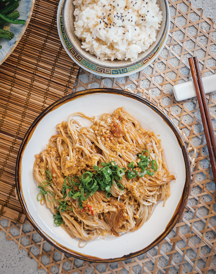 Garlic Enoki Mushrooms